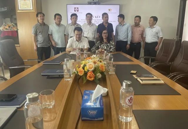 Lễ ký kết bản ghi nhớ hợp tác kinh doanh giữa Tổng công ty Cà phê Việt Nam và Công ty TNHH TM Triều Phương