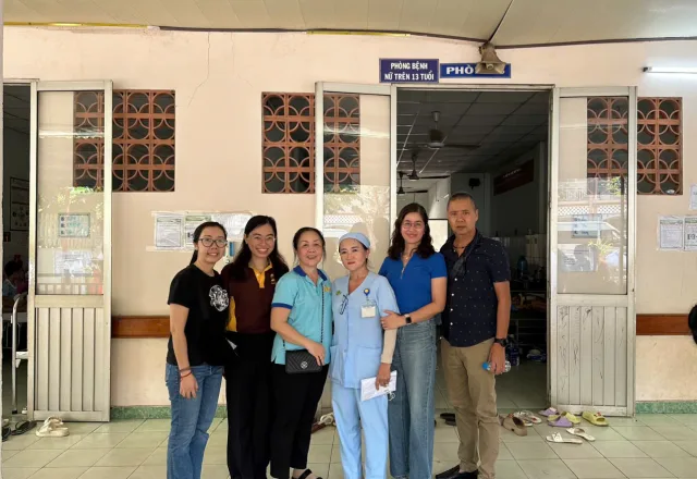 Hoạt động thiện nguyện tại bệnh viện nhi đồng ii
